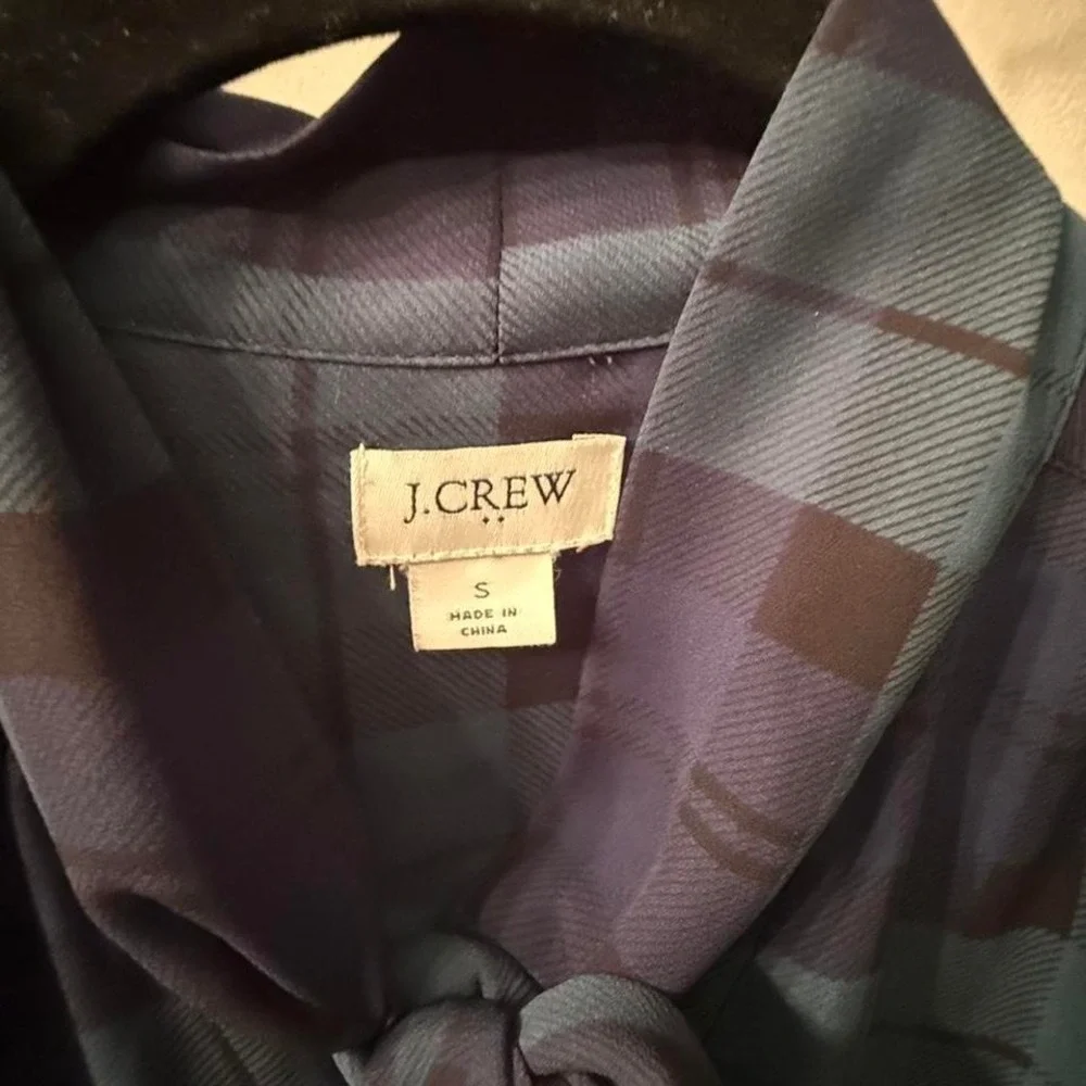 J.Crew blue & green plaid blouse with tie neck Size S - Picture 3 of 6